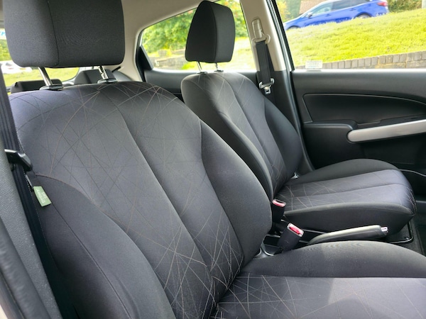 Used Mazda Mazda2 2012 for sale - 76174703: Photo 10