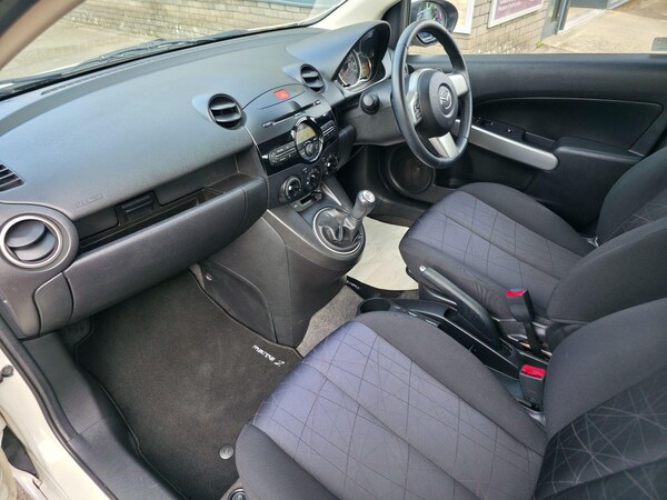 Used Mazda Mazda2 2012 for sale - 76174703: Photo 12