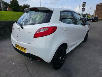 Used Mazda Mazda2 2012 for sale - 76174703: Photo 4