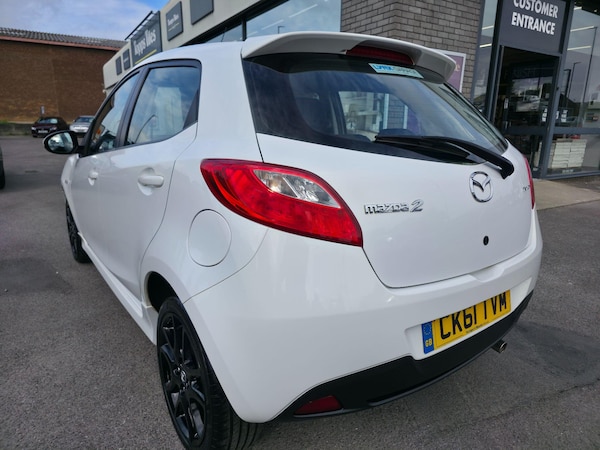 Used Mazda Mazda2 2012 for sale - 76174703: Photo 5