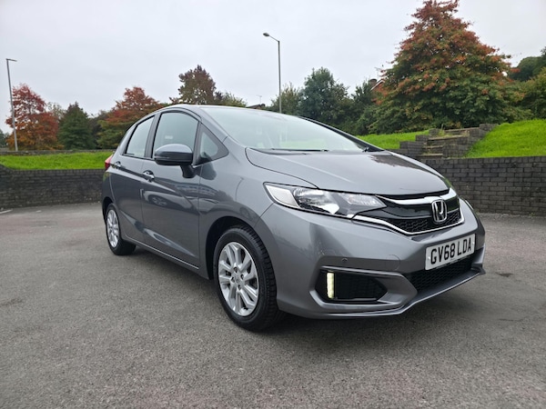 Used Honda Jazz 2019 for sale - 76240197: Photo 13