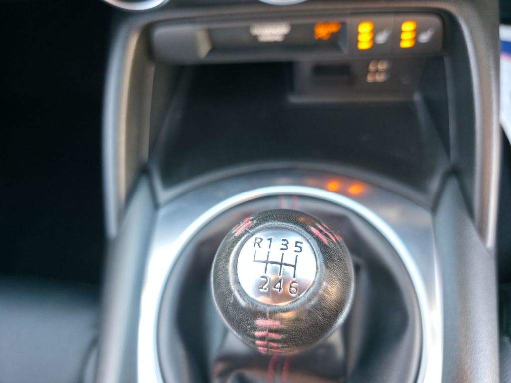 Used Mazda MX-5 2015 for sale - 76569348: Photo 25