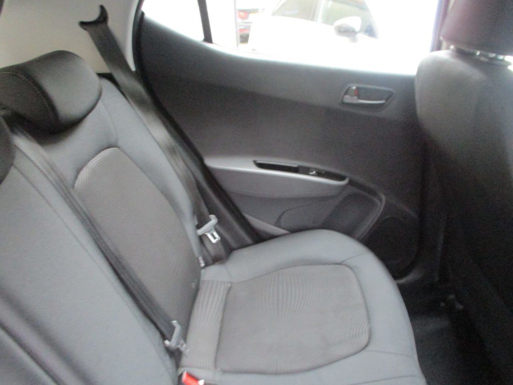 Used Hyundai i10 2019 for sale - 76236048: Photo 13