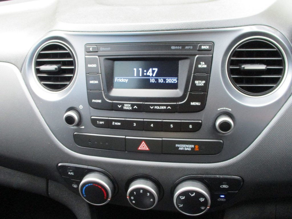 Used Hyundai i10 2019 for sale - 76236048: Photo 8