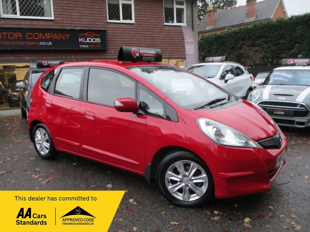 Used Honda Jazz 2013 for sale - 76686209: Photo 1