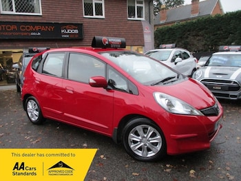 2013 (13) - 1.4 i-VTEC ES Hatchback 5dr Petrol CVT Euro 5 (99 ps)