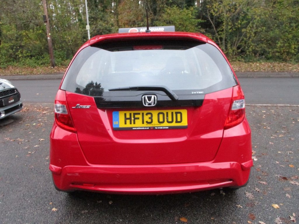 Used Honda Jazz 2013 for sale - 76686209: Photo 3