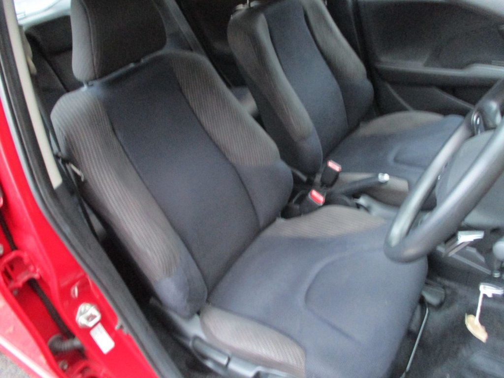 Used Honda Jazz 2013 for sale - 76686209: Photo 9