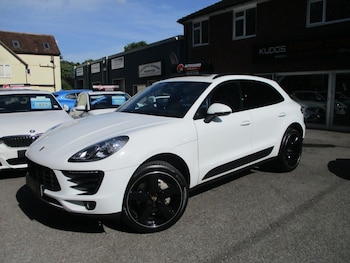 Used Porsche Macan 2016 for sale - 75067400: Photo
