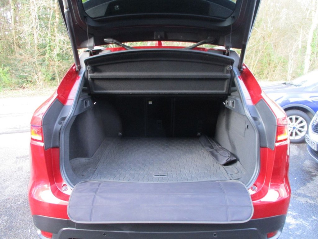 Used Jaguar F-Pace 2016 for sale - 77547371: Photo 16