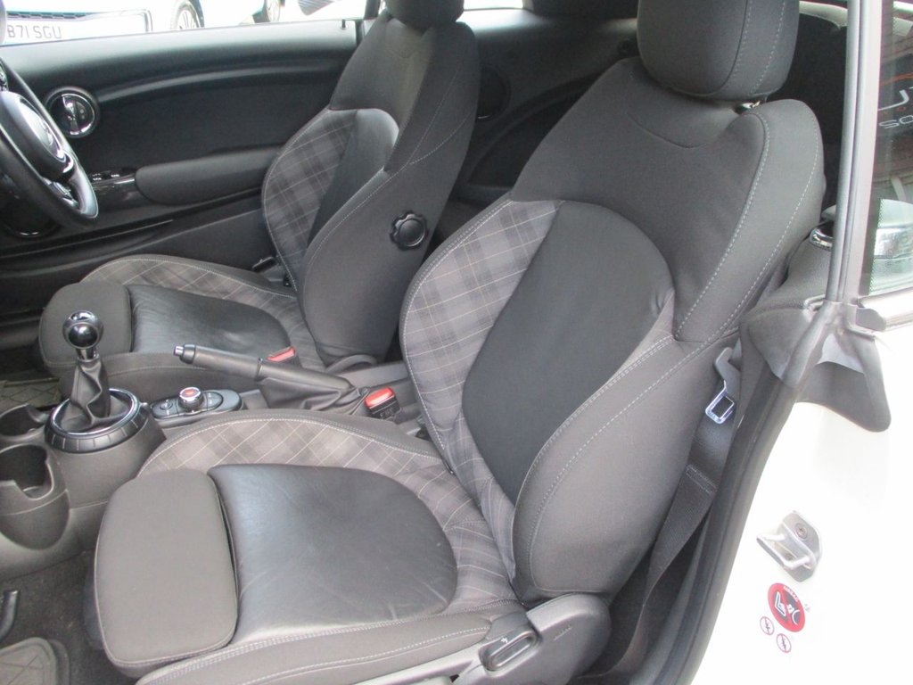 Used MINI Convertible 2017 for sale - 77734378: Photo 12