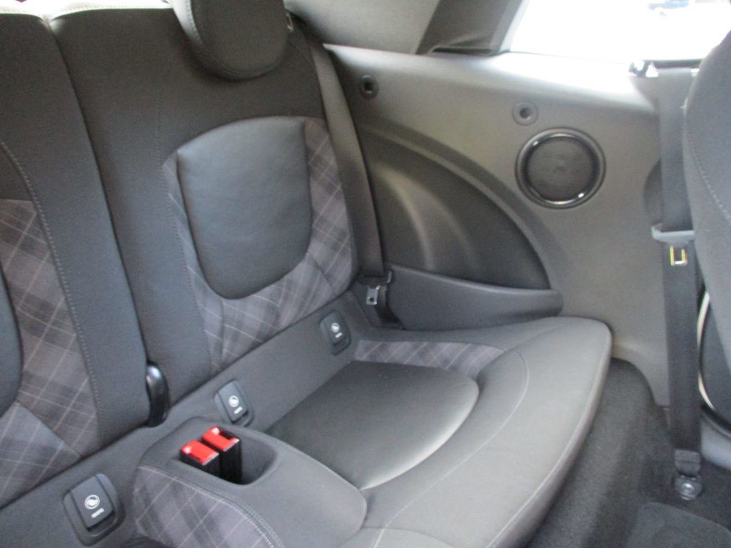 Used MINI Convertible 2017 for sale - 77734378: Photo 14