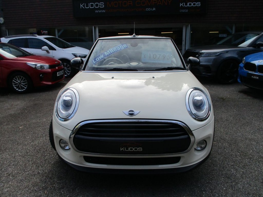 Used MINI Convertible 2017 for sale - 77734378: Photo 4