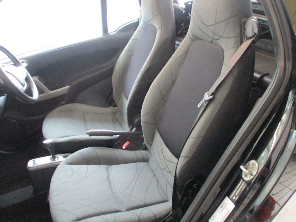 Used smart fortwo 2013 for sale - 77905470: Photo 9