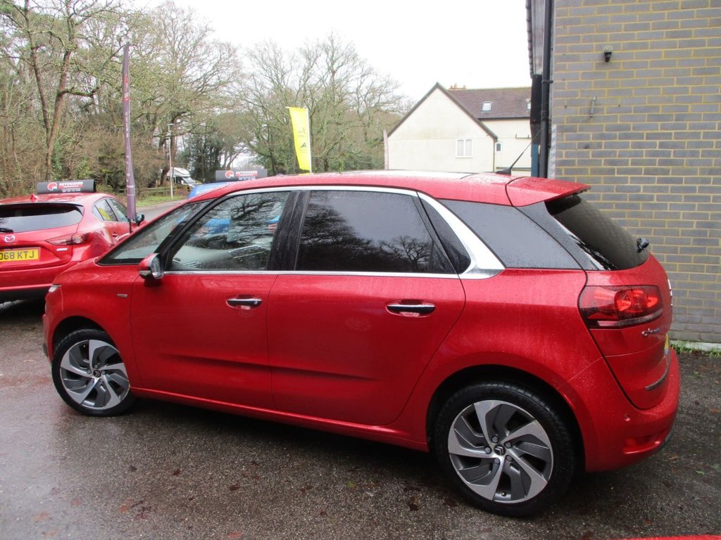 Used Citroen C4 Picasso 2015 for sale - 77451889: Photo 6