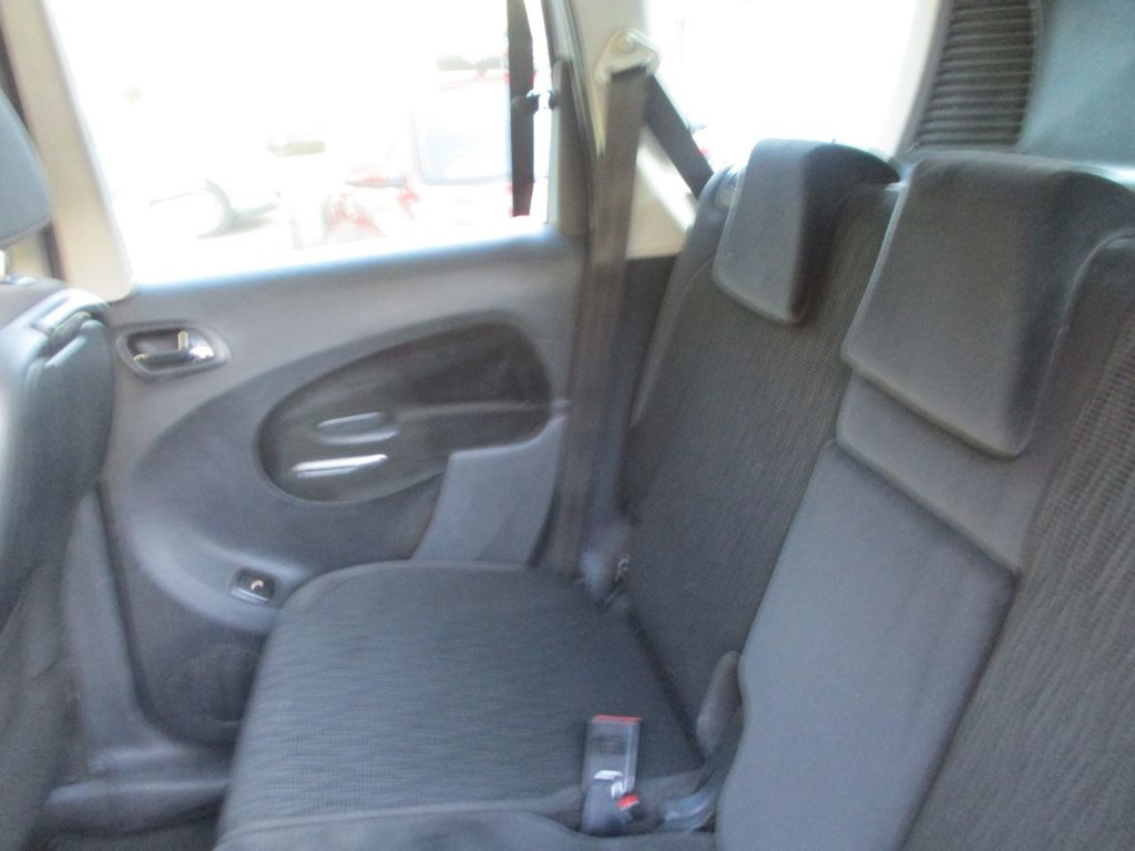 Used Citroen C3 Picasso 2011 for sale - 77734618: Photo 6