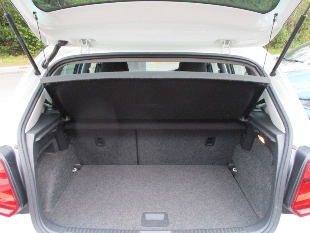 Used Volkswagen Polo 2016 for sale - 76080690: Photo 14