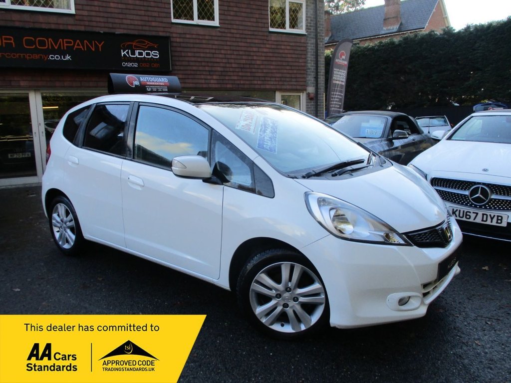 Used Honda Jazz 2013 for sale - 76520767: Photo 1