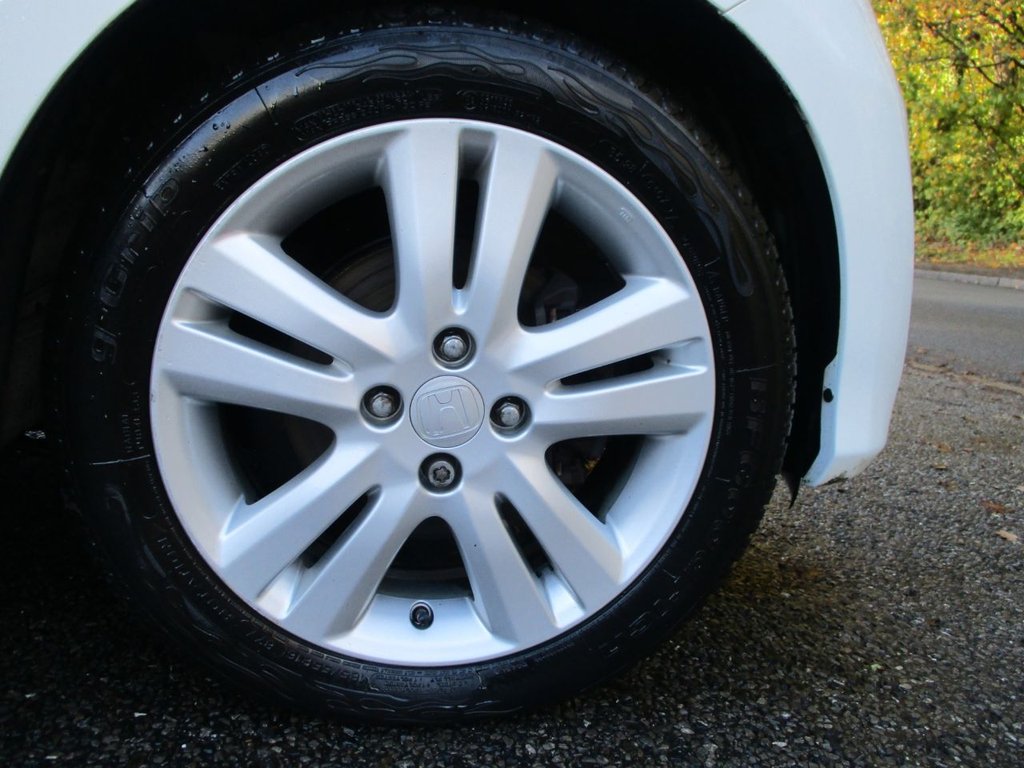 Used Honda Jazz 2013 for sale - 76520767: Photo 11