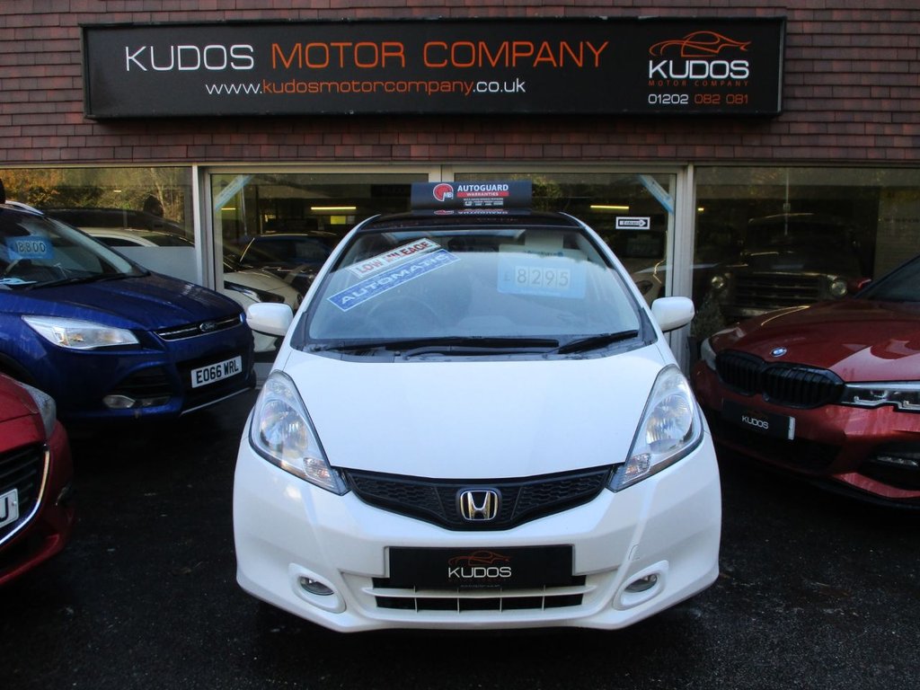 Used Honda Jazz 2013 for sale - 76520767: Photo 4