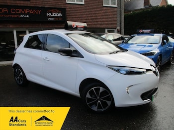 2019 (69) - R110 41kWh Dynamique Nav Hatchback 5dr Electric Auto (i) (107 bhp)