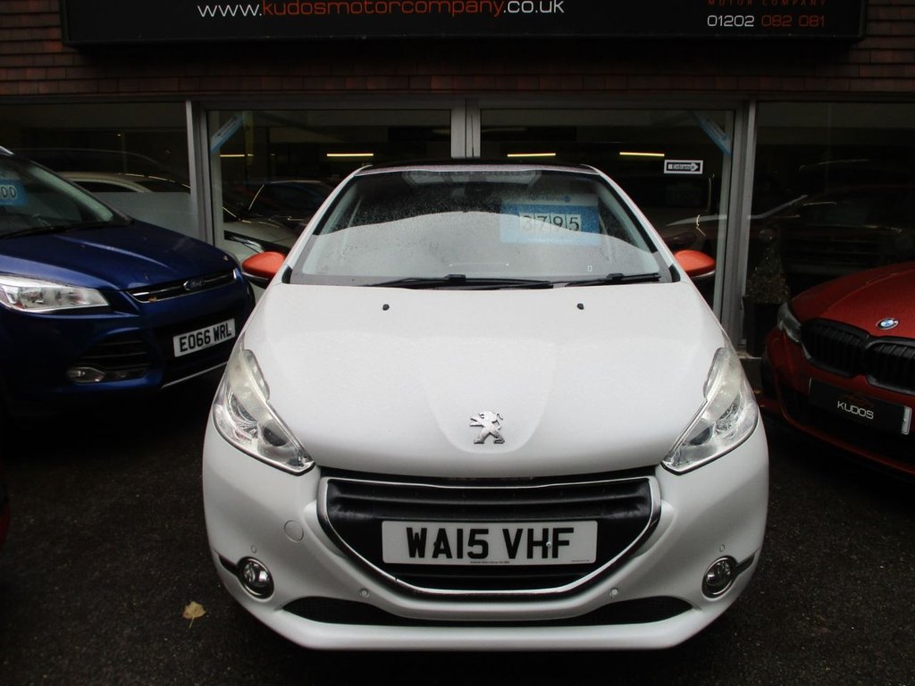 Used Peugeot 208 2015 for sale - 76510211: Photo 3