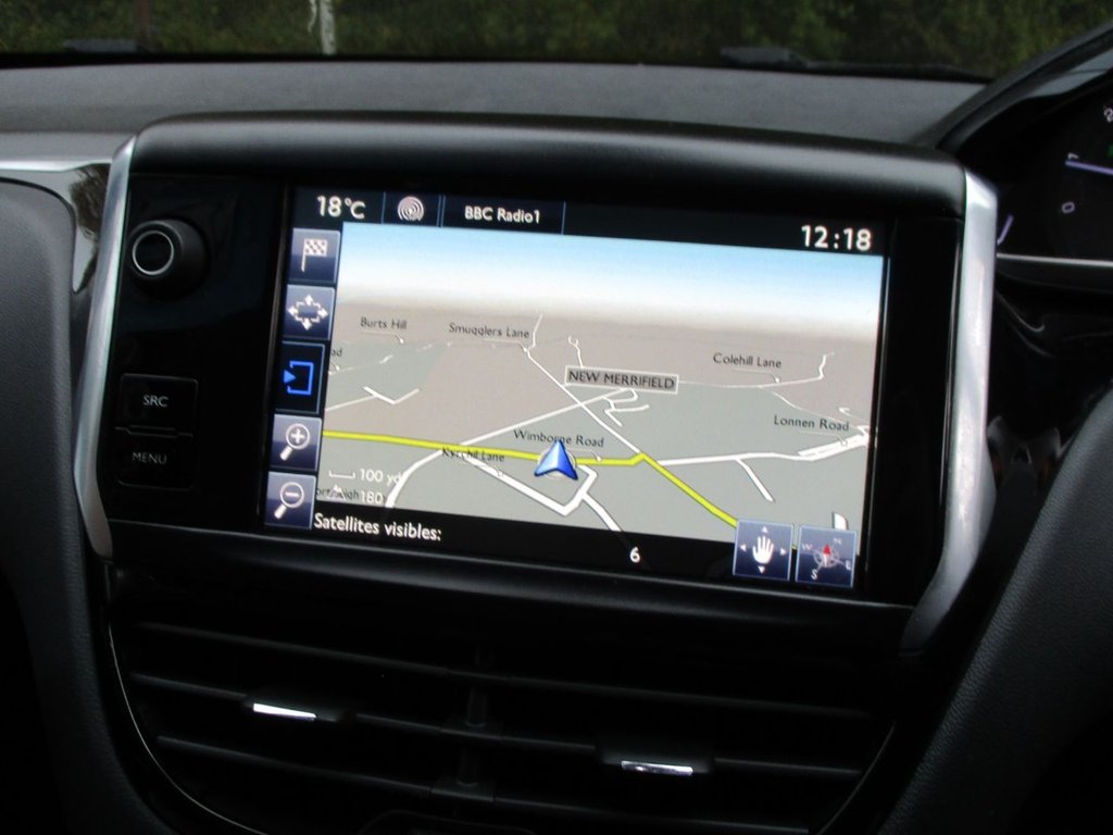 Used Peugeot 208 2015 for sale - 76510211: Photo 8