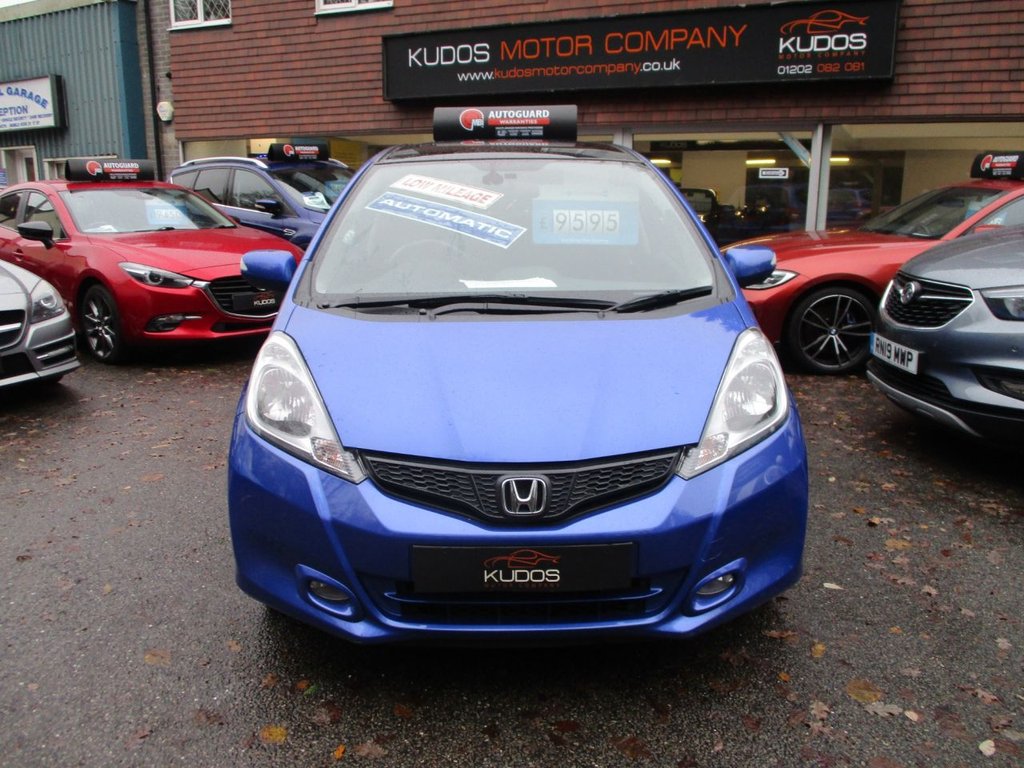 Used Honda Jazz 2014 for sale - 76883284: Photo 3
