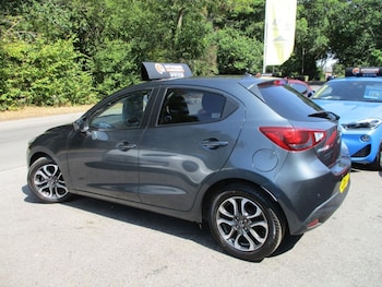 Used Mazda Mazda2 2015 for sale - 79539046: Photo