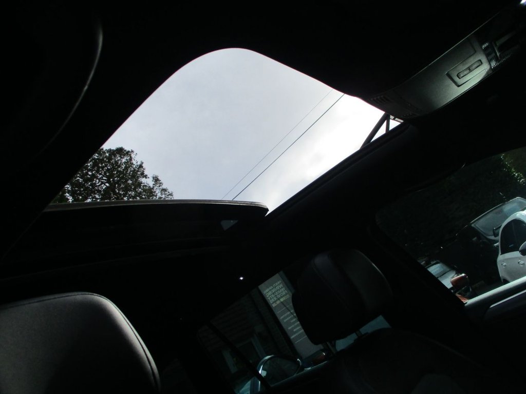 Used Volkswagen Tiguan 2018 for sale - 78181638: Photo 11