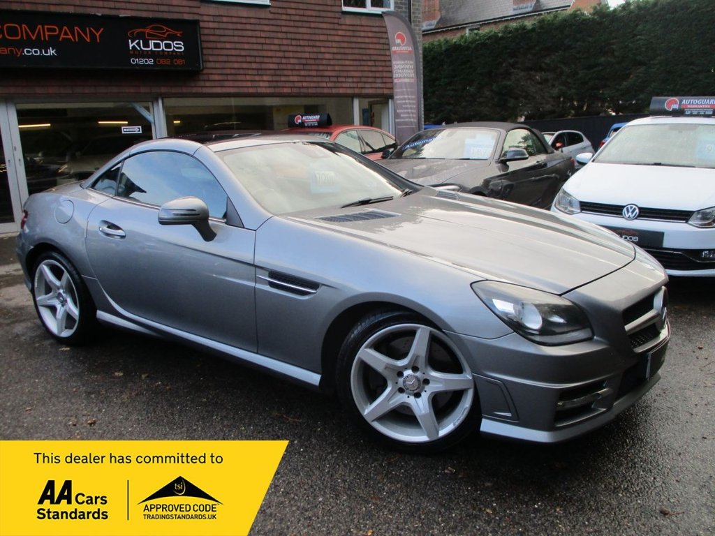 Used Mercedes-Benz SLK 2011 for sale - 76333638: Photo 1