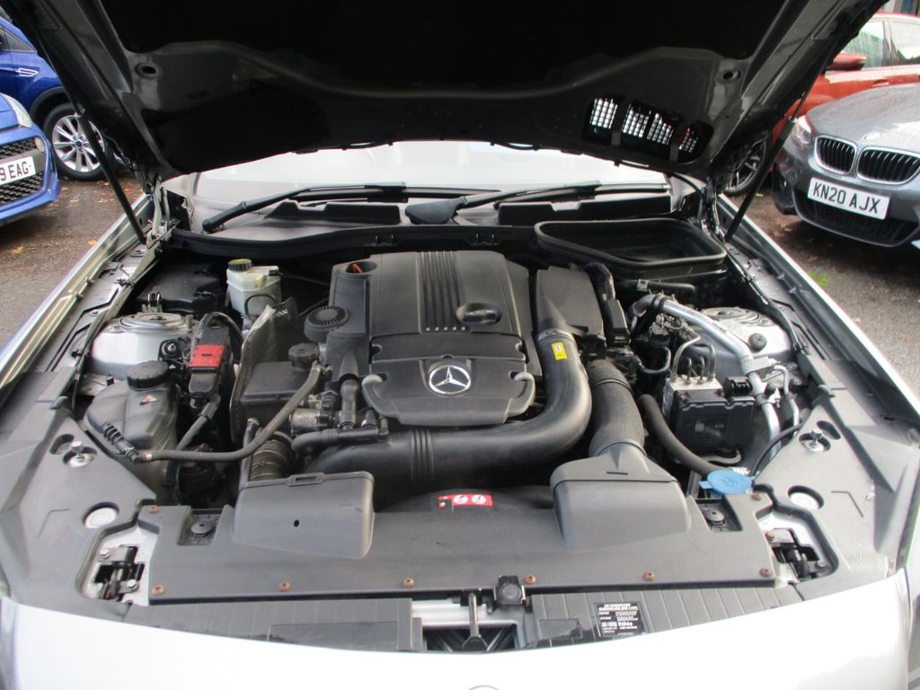 Used Mercedes-Benz SLK 2011 for sale - 76333638: Photo 14