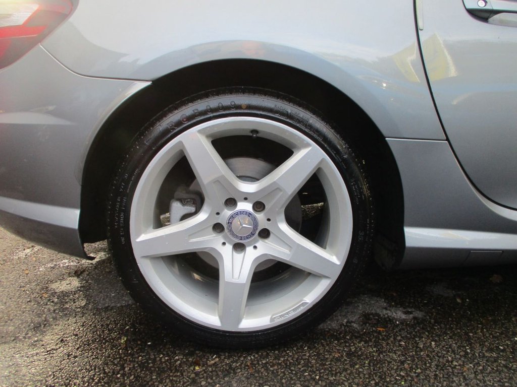 Used Mercedes-Benz SLK 2011 for sale - 76333638: Photo 17