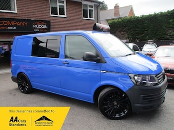 Used Volkswagen Transporter 2018 for sale - 78955090: Photo