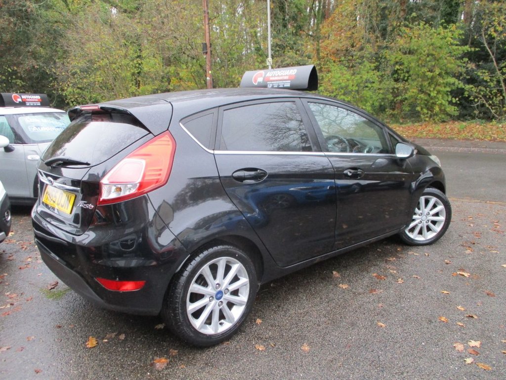 Used Ford Fiesta 2015 for sale - 76724349: Photo 5