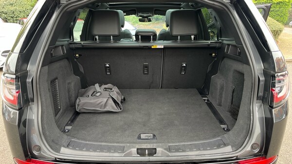 Used Land Rover Discovery Sport 2024 for sale - 76154761: Photo 15
