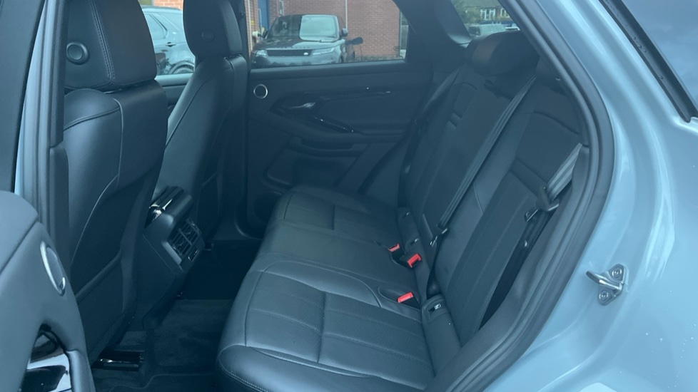 Used Land Rover Range Rover Evoque 2025 for sale - 77043032: Photo 14