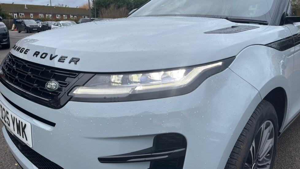 Used Land Rover Range Rover Evoque 2025 for sale - 77043032: Photo 42