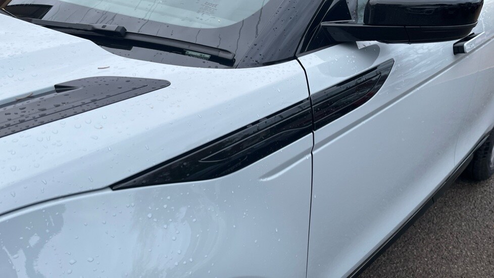 Used Land Rover Range Rover Evoque 2025 for sale - 77043032: Photo 45