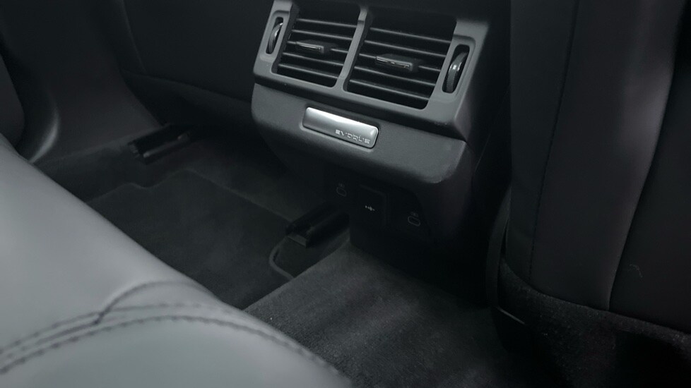 Used Land Rover Range Rover Evoque 2025 for sale - 77043032: Photo 53