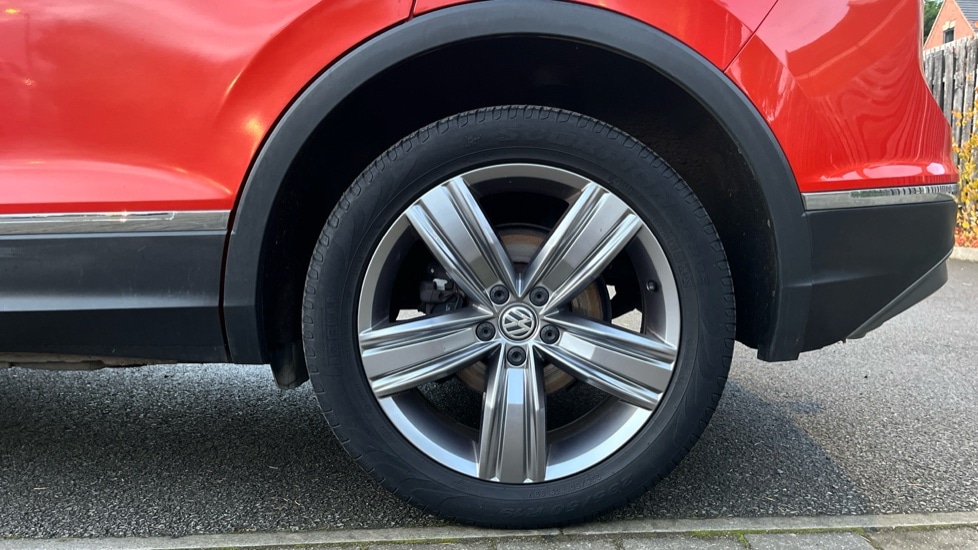 Used Volkswagen Tiguan 2017 for sale - 76640149: Photo 18