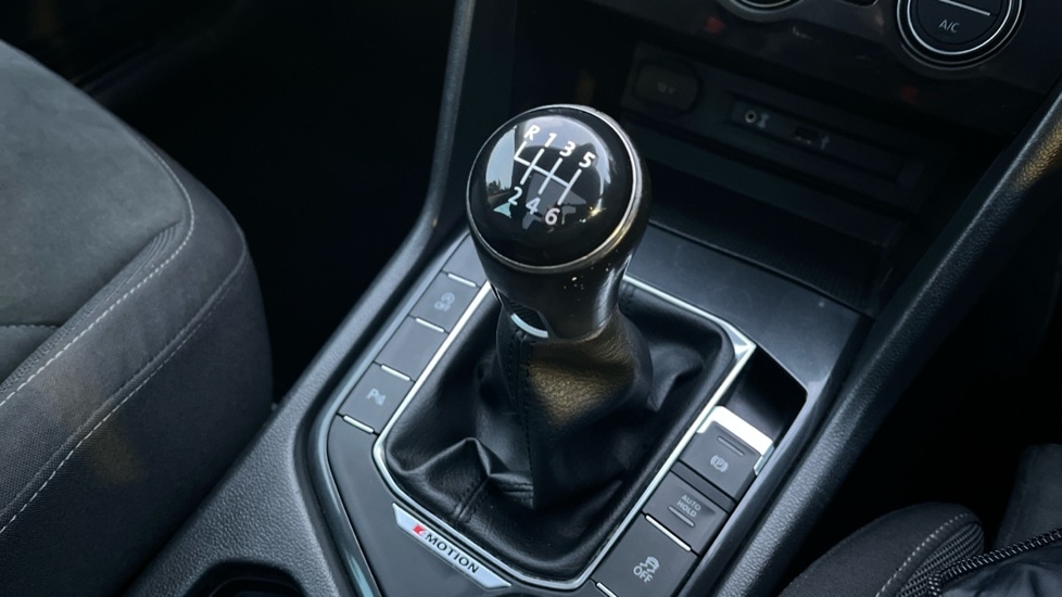 Used Volkswagen Tiguan 2017 for sale - 76640149: Photo 29