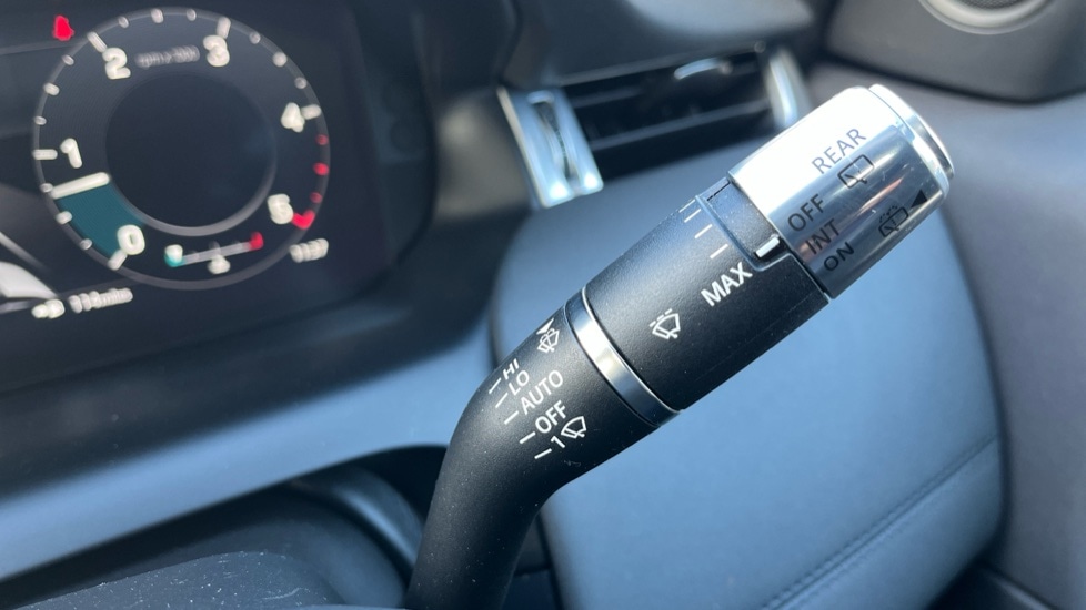 Used Land Rover Discovery Sport 2021 for sale - 76937502: Photo 24