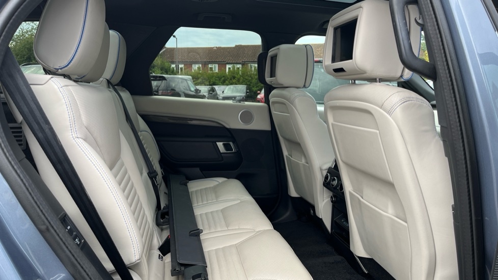 Used Land Rover Discovery 2019 for sale - 76140185: Photo 14