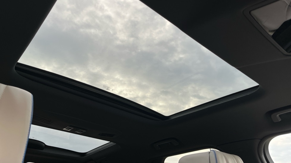 Used Land Rover Discovery 2019 for sale - 76140185: Photo 31