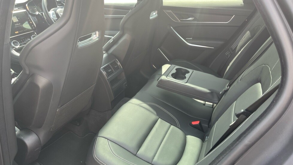 Used Jaguar F-Pace 2023 for sale - 76074441: Photo 14
