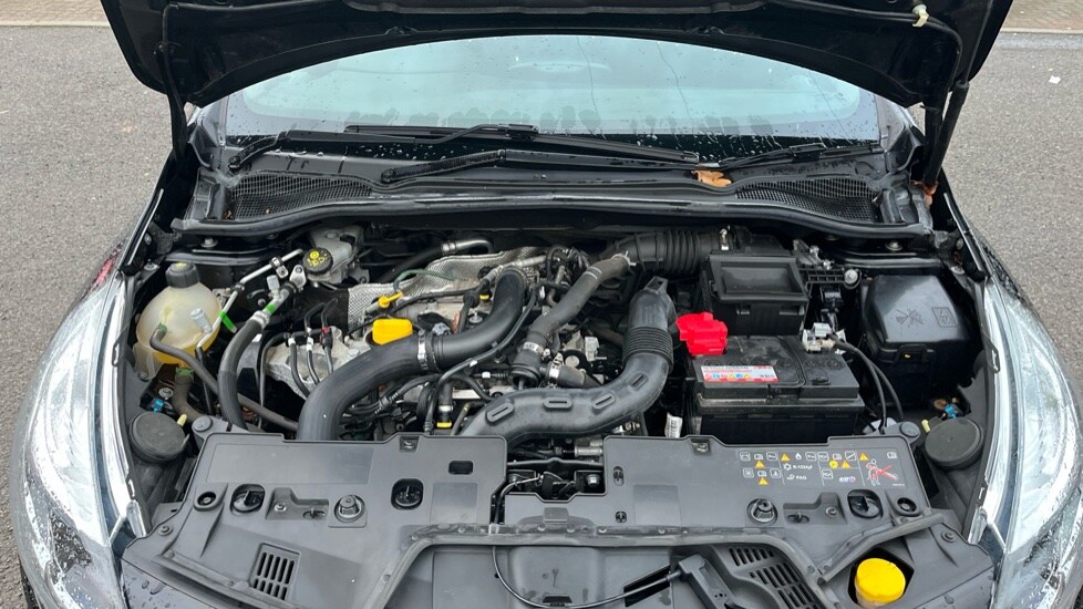 Used Renault Clio 2018 for sale - 76623415: Photo 16