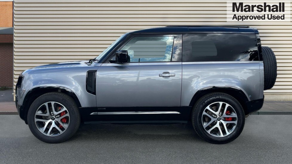 Used Land Rover Defender 2024 for sale - 76458908: Photo 6