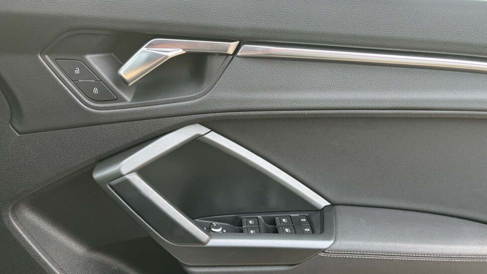 Used Audi Q3 2019 for sale - 76937516: Photo 30