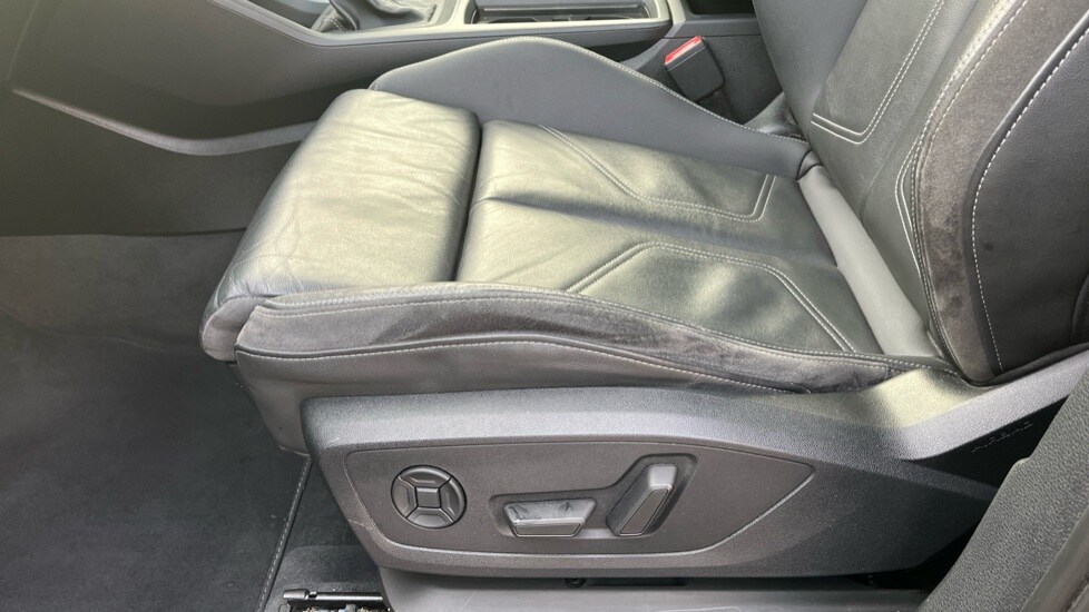 Used Audi Q3 2019 for sale - 76937516: Photo 32